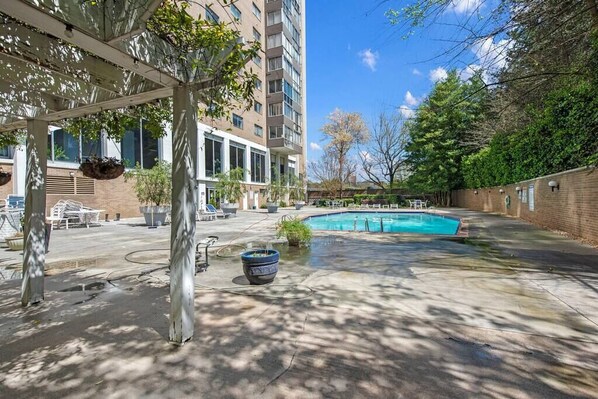 Pool - 1109-Extra LG-King Bed-1 Free Park-Fast WiFi-DTW (Atlanta)