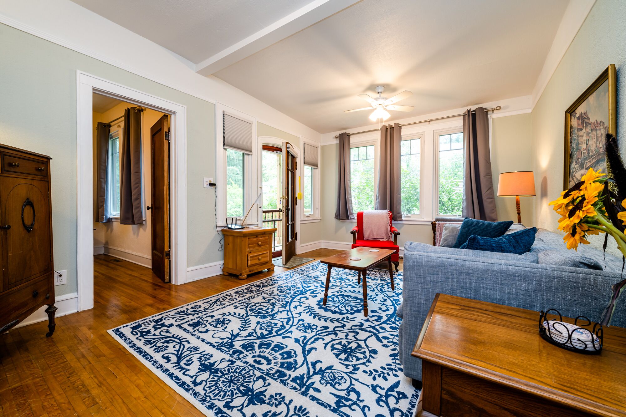3 Nt Summer Min! Cozy Cottage Walking Distance to Association Beach!