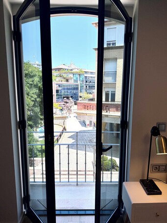 RIA CENTRUM Smart Residence