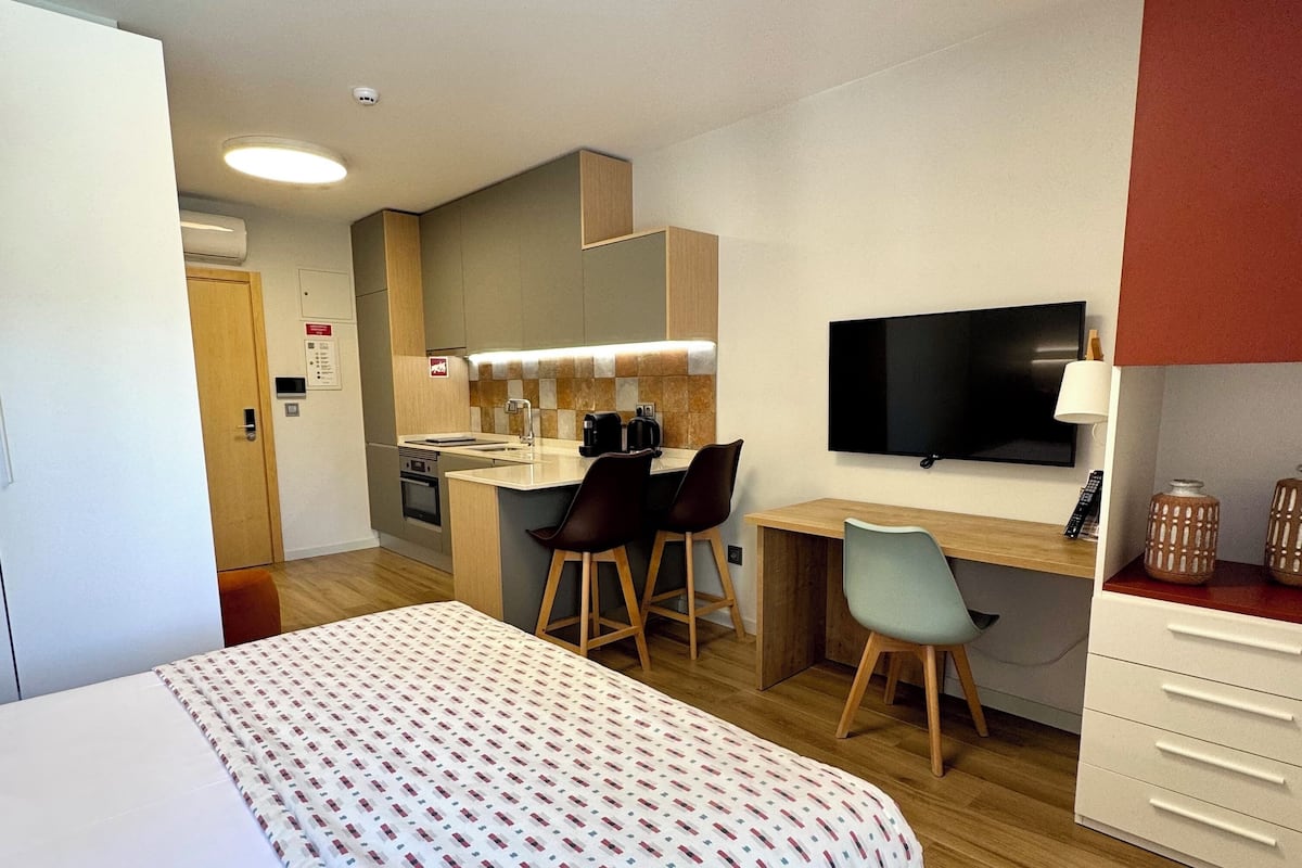 Studio, 1 Double Bed