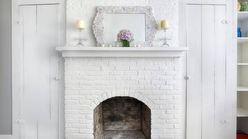 House, Multiple Beds (Woodstock Stone Lodge) | Interior