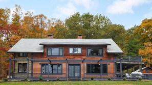 Exterior - Woodstock Stone Lodge (Woodstock)