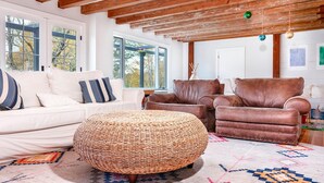 House, Multiple Beds (Woodstock Stone Lodge) | Living room | TV, fireplace, stereo - Woodstock Stone Lodge (Woodstock)