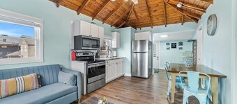 Beautiful condo steps away from the beach in Manasquan