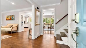 Rumah, Beberapa Tempat Tidur (Wine Country Contemporary) | Area keluarga