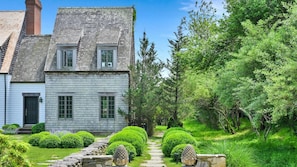 House, Multiple Beds (Bridgehampton Manor) | Exterior