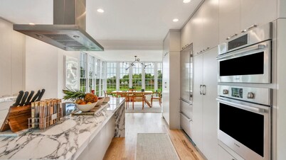 Bridgehampton Manor