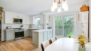 House, Multiple Beds (East Hampton Hideaway) | Private kitchen | Microwave, toaster, blender, dining table - East Hampton Hideaway (East Hampton)