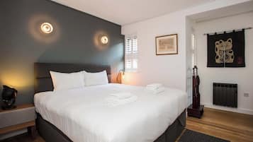 1 bedroom, iron/ironing board, Internet, bed sheets