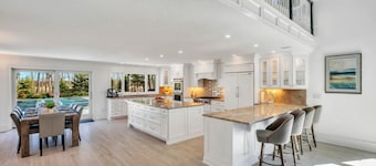 East Hampton Exquisite