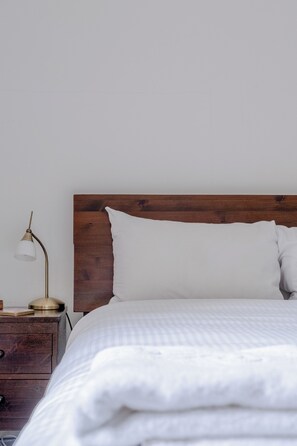 1 bedroom, iron/ironing board, Internet, bed sheets - Lovely 1BD Self Contained Flat in Greenwich (London)