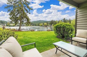 Terrace/patio - Waterfront Condo, Flathead Lake and Mountain Views! (Bigfork)