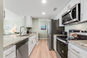 Fridge, microwave, oven, stovetop - Sandcastle Condominiums Unit 130 (Port Aransas)