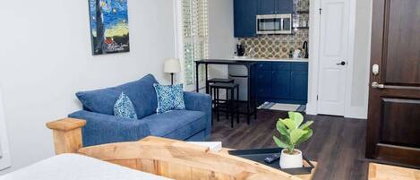 1 soverom, strykejern/-brett, wi-fi og sengetøy