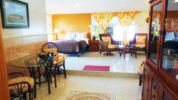 1 chambre, coffres-forts dans les chambres, fer et planche à repasser