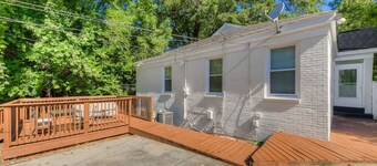 Sweet Suite on Sunset 4BD 3 BA Home + 1BD 1 BA Guest Cottage