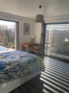 5 Schlafzimmer, Bügeleisen/Bügelbrett, Reisekinderbett, kostenloses WLAN