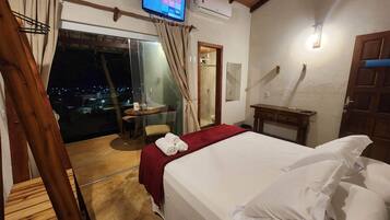 Triple Room, Sea View | Premium bedding, free WiFi, bed sheets