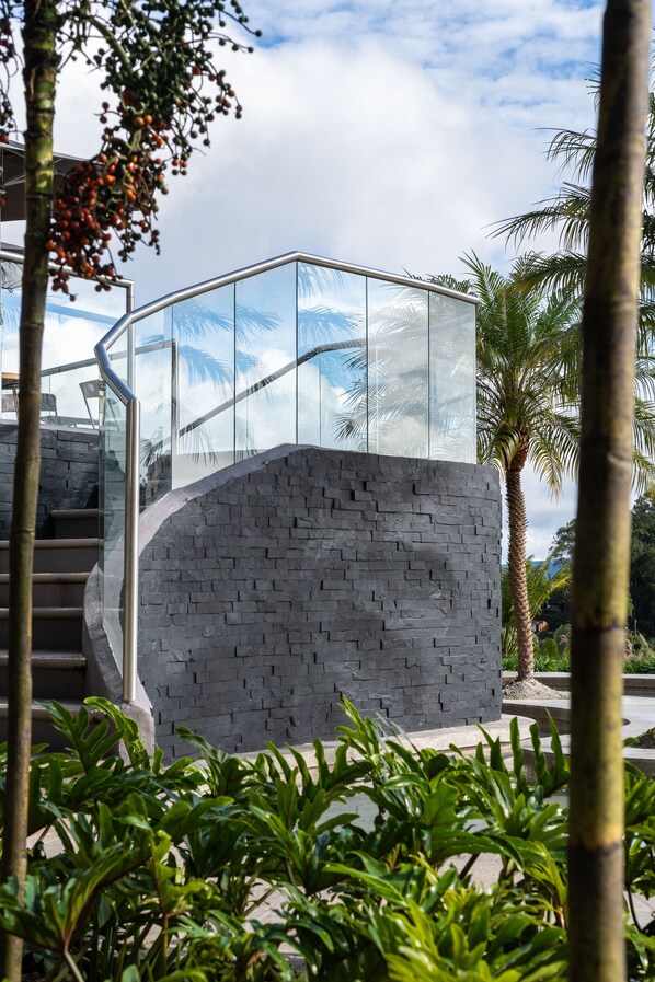 Exterior - Tau House (Guatapé)