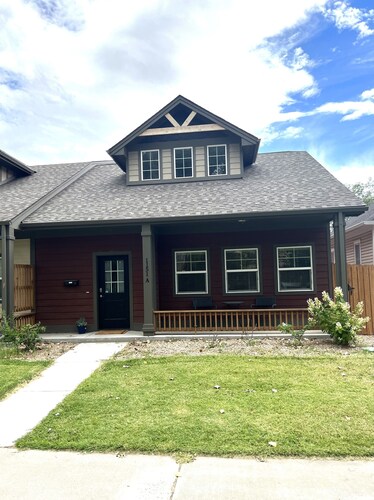 It's all about Location! This Downtown Retreat = easy access to the heart of GJ.
