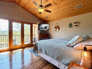 2 Schlafzimmer, Schreibtisch, Bügeleisen/Bügelbrett, kostenloses WLAN