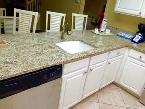Interior - Family-friendly, pool and beach nearby, 2 adult bikes per home (Hilton Head Island)