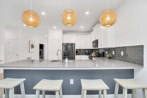 Fridge, microwave, oven, stovetop - Brand New Storey Lake 10 Bedroom Villa with Pool & (Kissimmee)