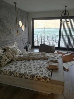 3 habitaciones, tabla de planchar con plancha y wifi 