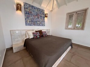 4 bedrooms, WiFi, bed sheets