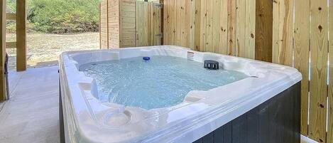 Bain à remous extérieur