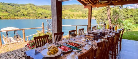 Gratis frukostbuffé varje dag