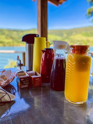 Desayuno buffet incluido todos los días 
