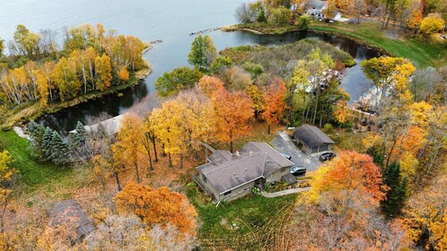 36 acres on Leech lake!