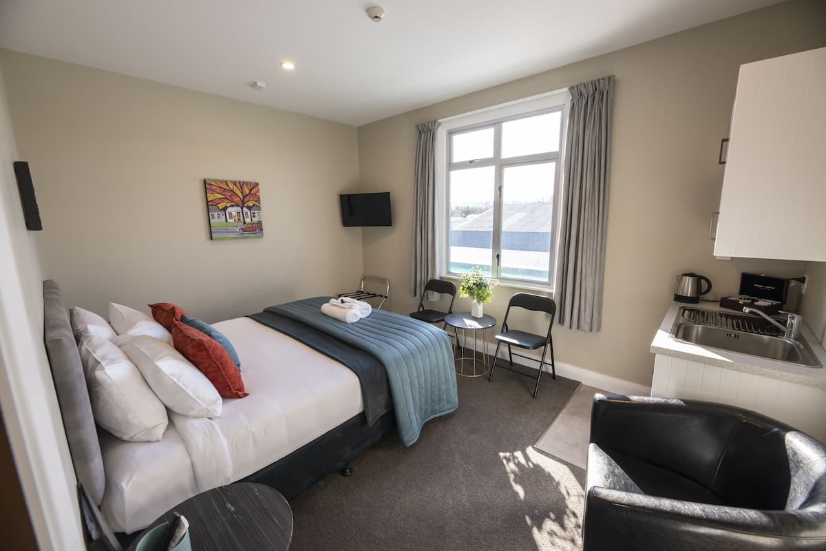 Standard Apartment