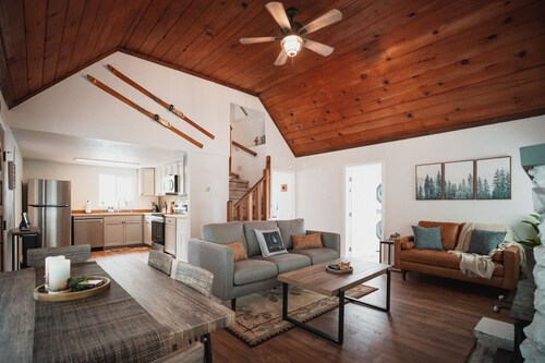 Harte Of The Pines Pet Friendly Walk to Downtown