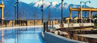 Guest suite in Herriman. *King Bed* Fireplace*