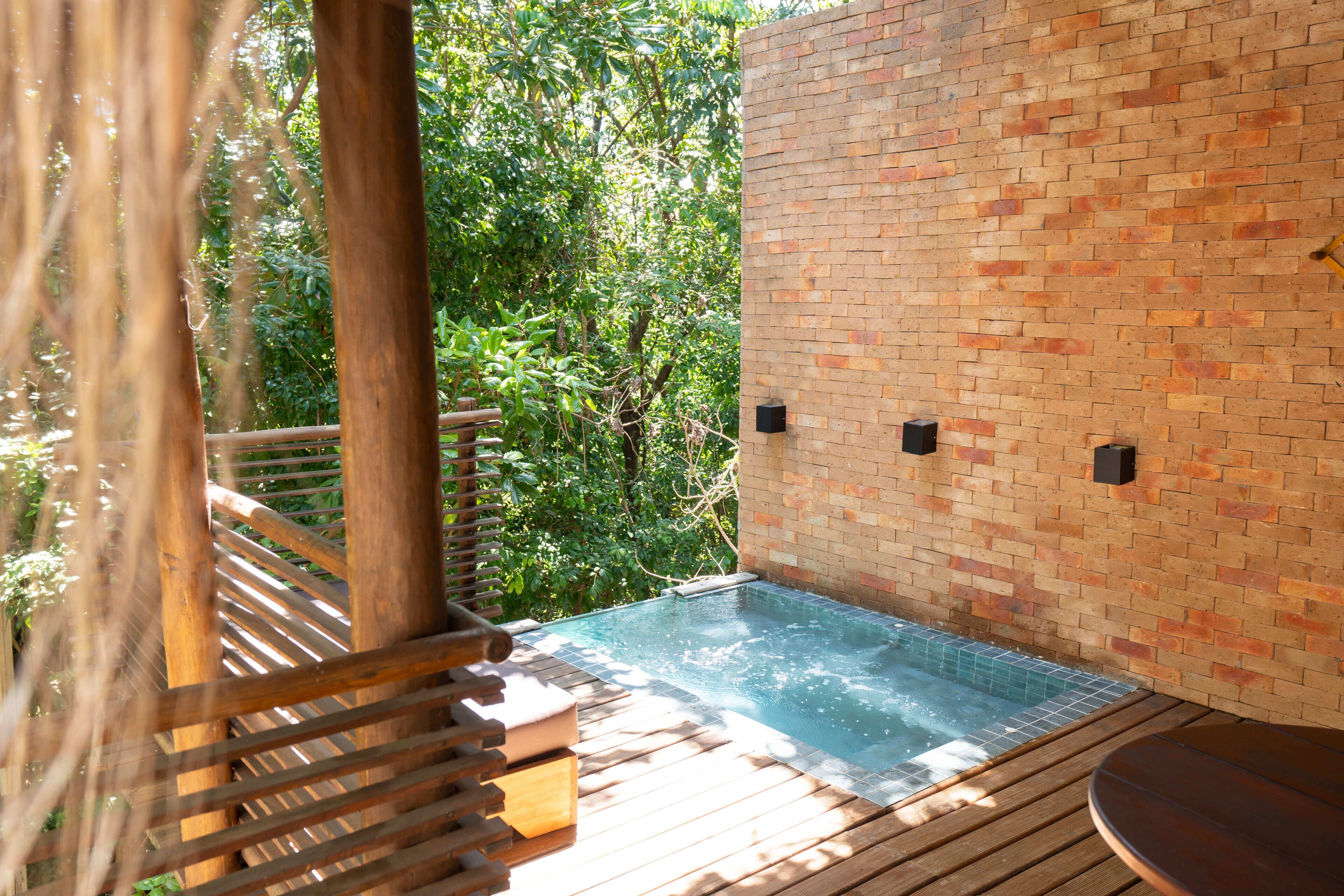 In-room safe, individually decorated, laptop workspace, travel crib