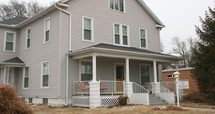 Grayhouse Inn - Room #6