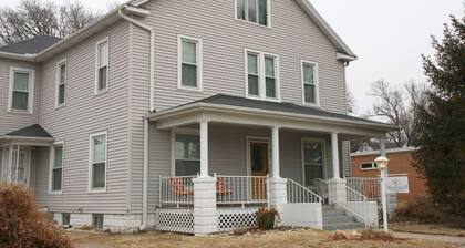 Grayhouse Inn - Room #7