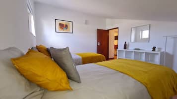 3 habitaciones, tabla de planchar con plancha y wifi gratis