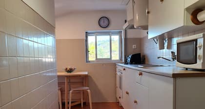 Charming accommodation overlooking the Sintra Mountains
