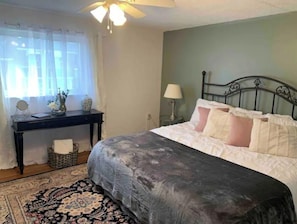 2 chambres, fer et planche Ă repasser, Wi-Fi, draps fournis