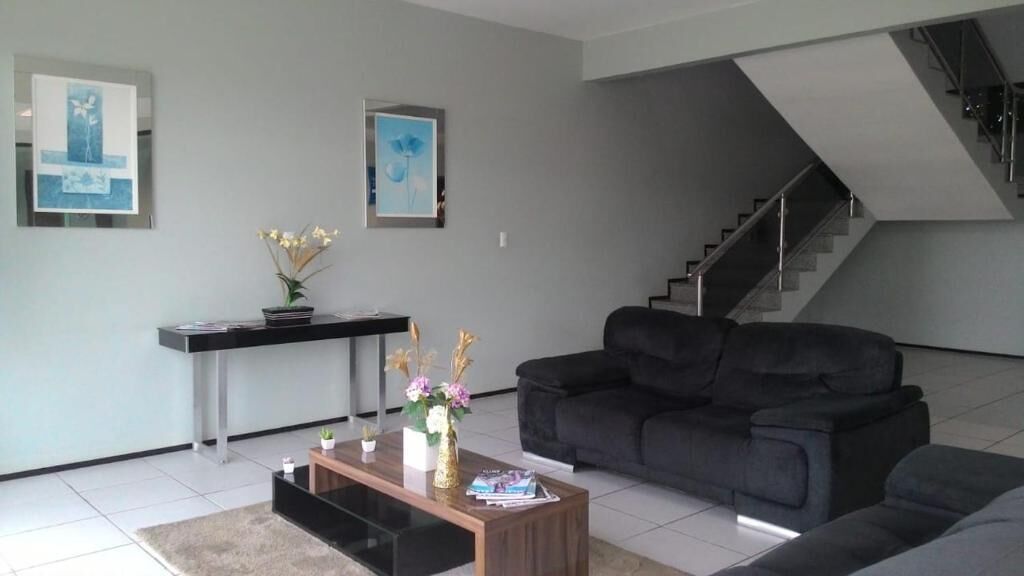 32-inch TV with digital channels