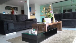 Televisión 32 pulgadas con canales de televisión digitales