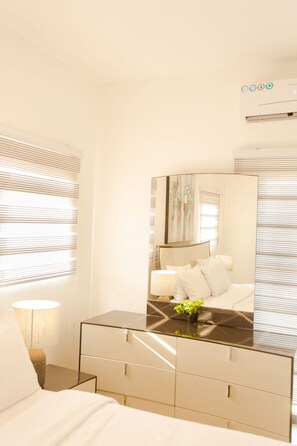 Executive Apartment, 3 Bedrooms, Patio, City View | Individually furnished, iron/ironing board, free cots/infant beds - Accra Luxury Apartments at Pine Court (Accra)