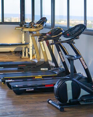 Gym - Accra Luxury Apartments at Pine Court (Accra)