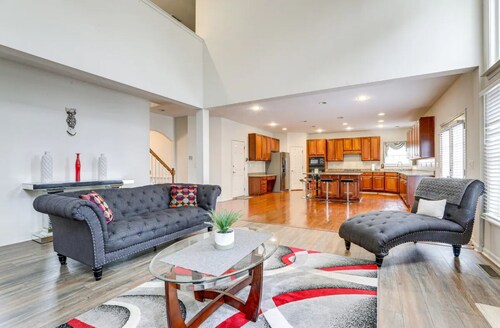 Stonecrest Home w/ Smart TVs Near Atlanta! 5 bedrooms and 4 bathrooms