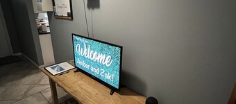 Yellow Sands Room - READ DESCRIPTION, FREE Coffee, Pet Friendly