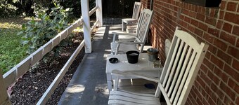 Blue Sky Room - READ DESCRIPTION, FREE coffee, pets welcome!