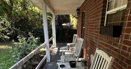 Blue Sky Room - READ DESCRIPTION, FREE coffee, pets welcome!